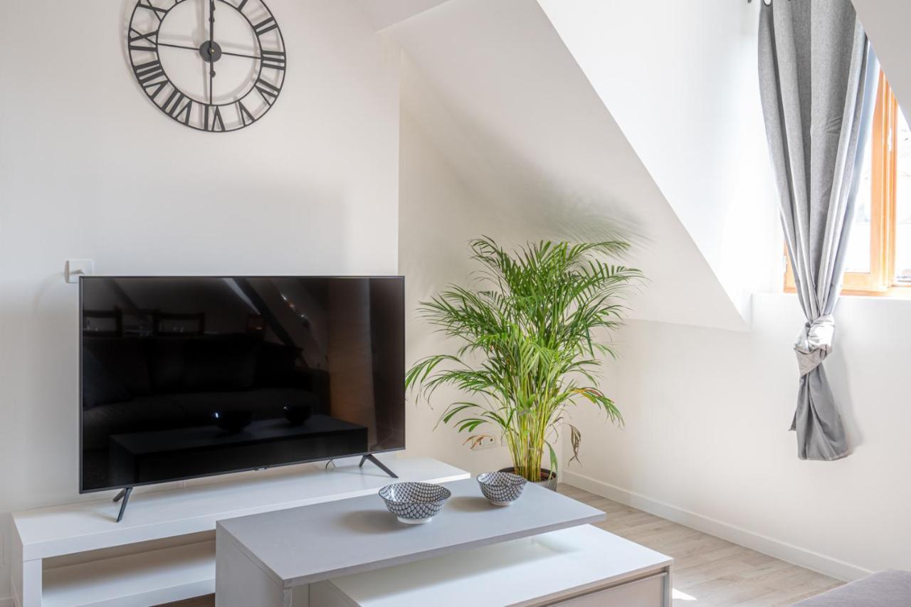 T3 Lumineux Proche Chateau Tout Equipe ランブイエ エクステリア 写真